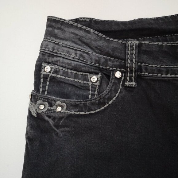 Suko Jeans Ladies Size 10 Narrow Legs Black Jeans - Picture 6 of 13